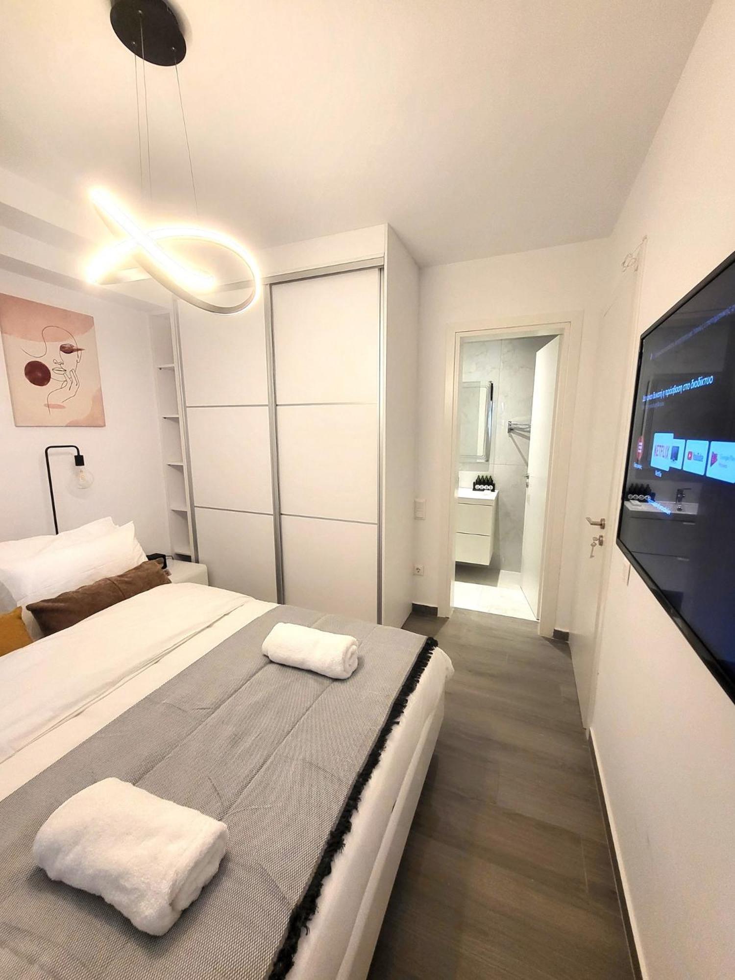 Apartment Fabilicious - 2 Apartments- Romantic Jacuzzi & Spacious Family Comfort *