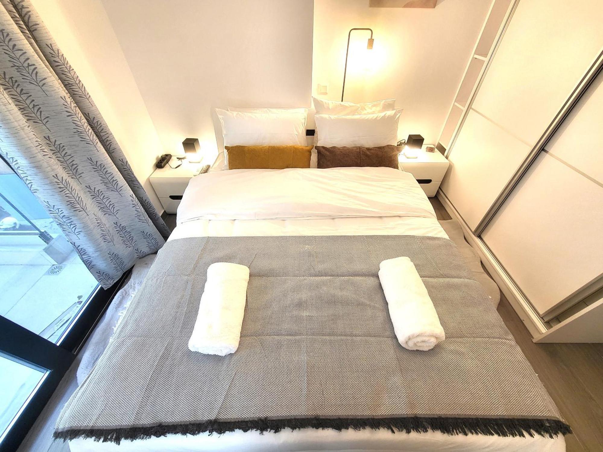 Apartment Fabilicious - 2 Apartments- Romantic Jacuzzi & Spacious Family Comfort *