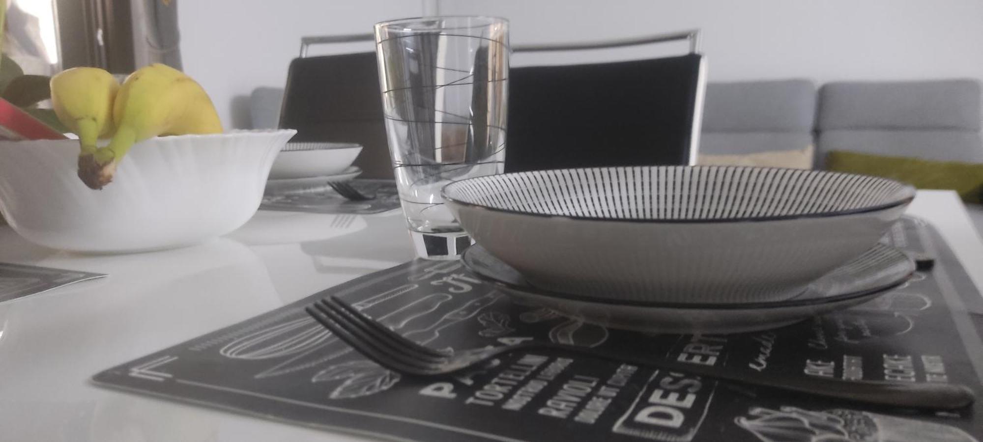 Fabilicious - 2 Apartments- Romantic Jacuzzi & Spacious Family Comfort Athens