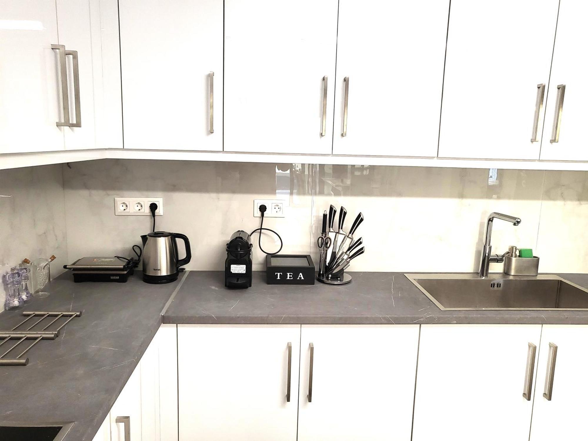 Fabilicious - 2 Apartments- Romantic Jacuzzi & Spacious Family Comfort * Atena
